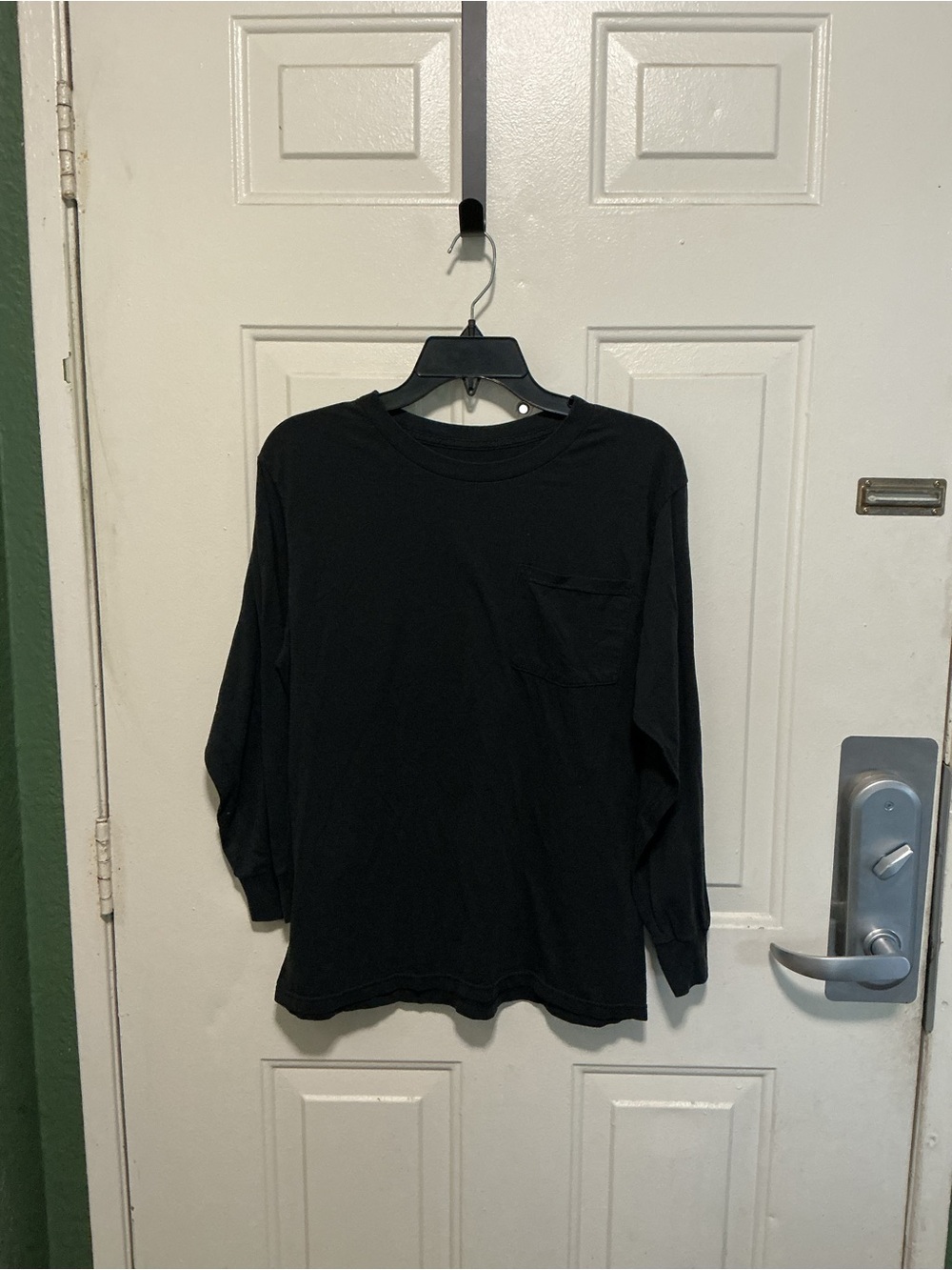 Fruit of the Loom Black Long Sleeve Pocket Tee